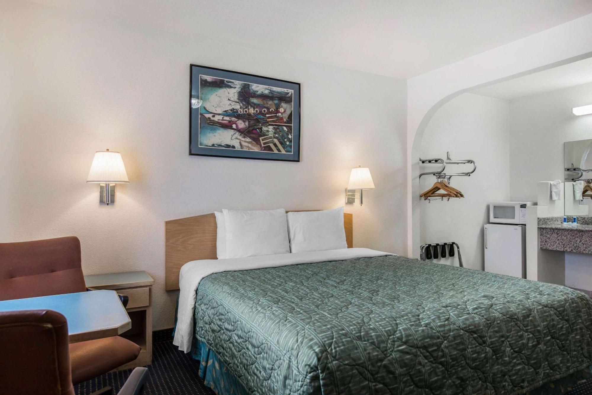 Rodeway Inn Beaumont Eksteriør bilde